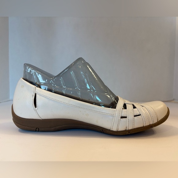 Life Stride Soft Systems white slide-on loafers size 7.5 M - Picture 5 of 10